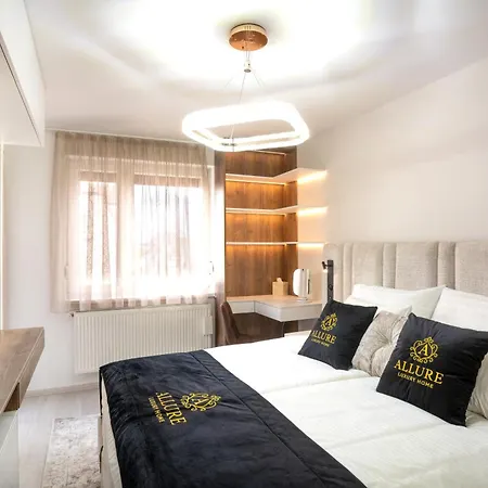 Allure Luxury - 4 Csillagos Wellness * Ντέμπρετσεν