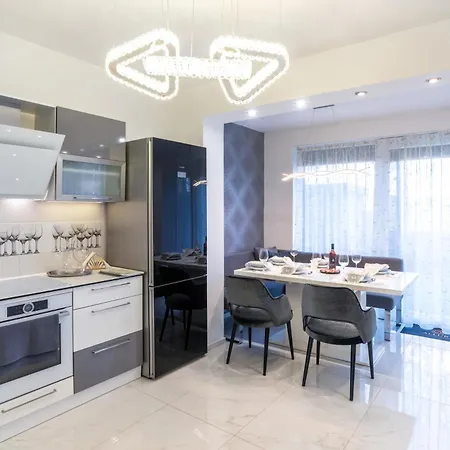 Allure Luxury - 4 Csillagos Wellness Διαμέρισμα