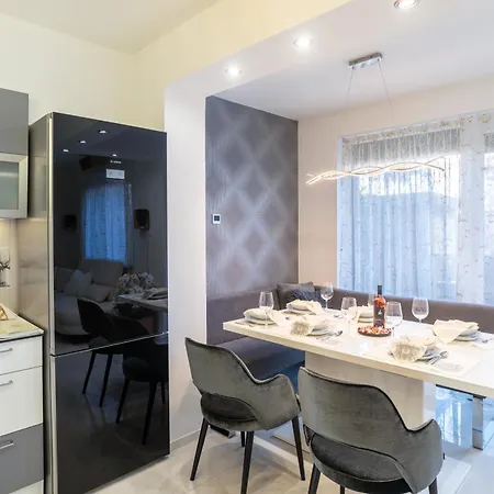 Allure Luxury - 4 Csillagos Wellness Διαμέρισμα